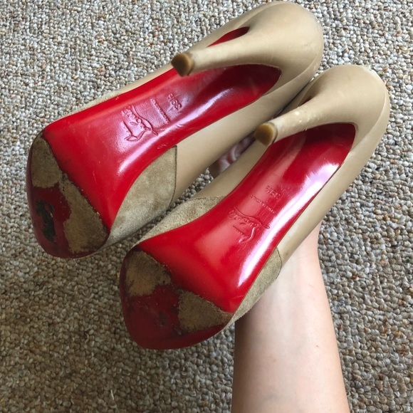 FINAL PRICE Authentic Louboutin Pumps - Picture 6 of 8